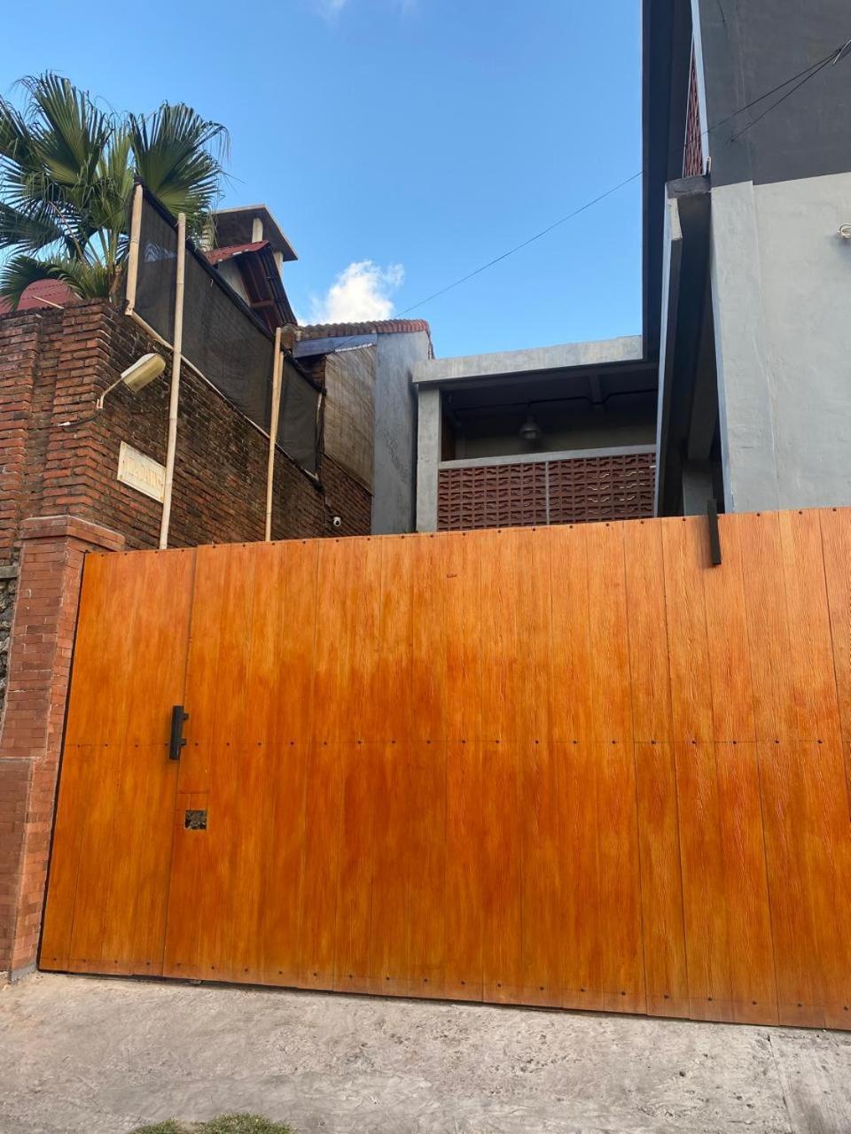 Br Bed N Bfast Bed & Breakfast Uluwatu  Exterior photo